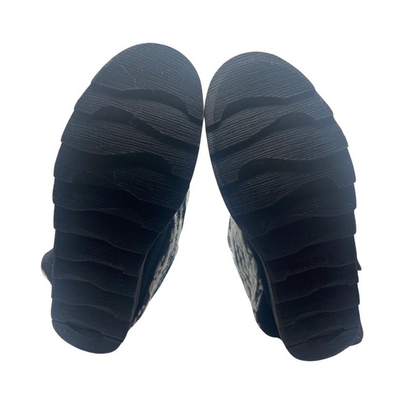 MUK LUKS Women's Nikki Boots - Blue Steel/Dark Gray - Size 7 - Mid Calf (V) - Picture 12 of 13